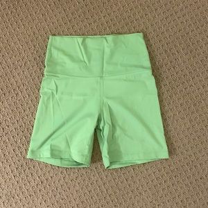 SET active shorts